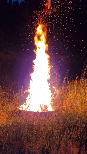 Tag 6 - Sonnenwendfeuer